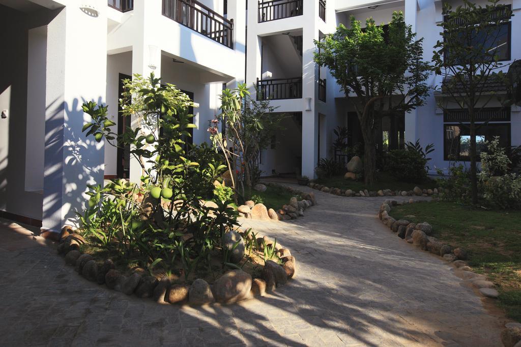 East West Villa Hoi An Exteriör bild