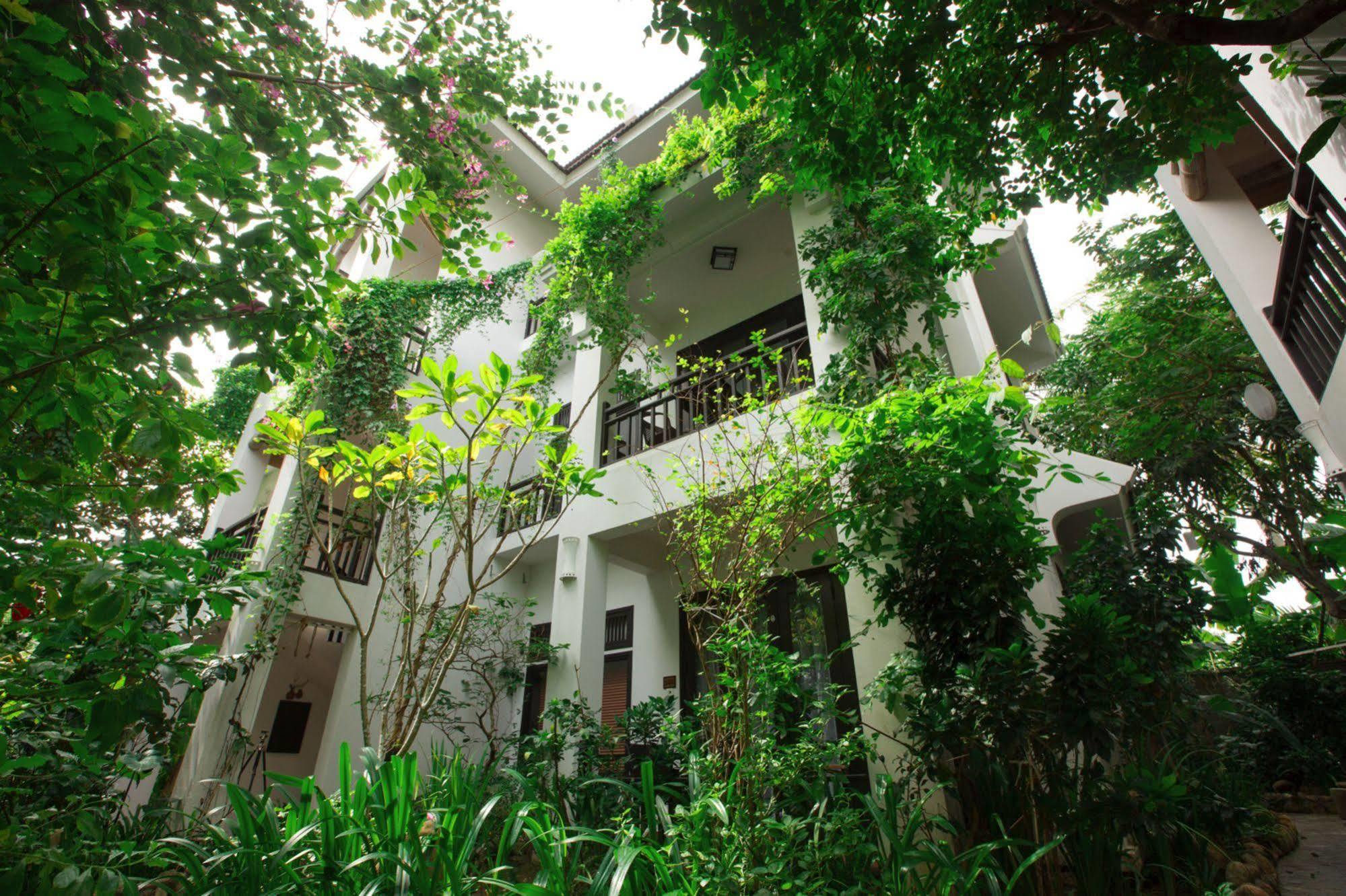 East West Villa Hoi An Exteriör bild
