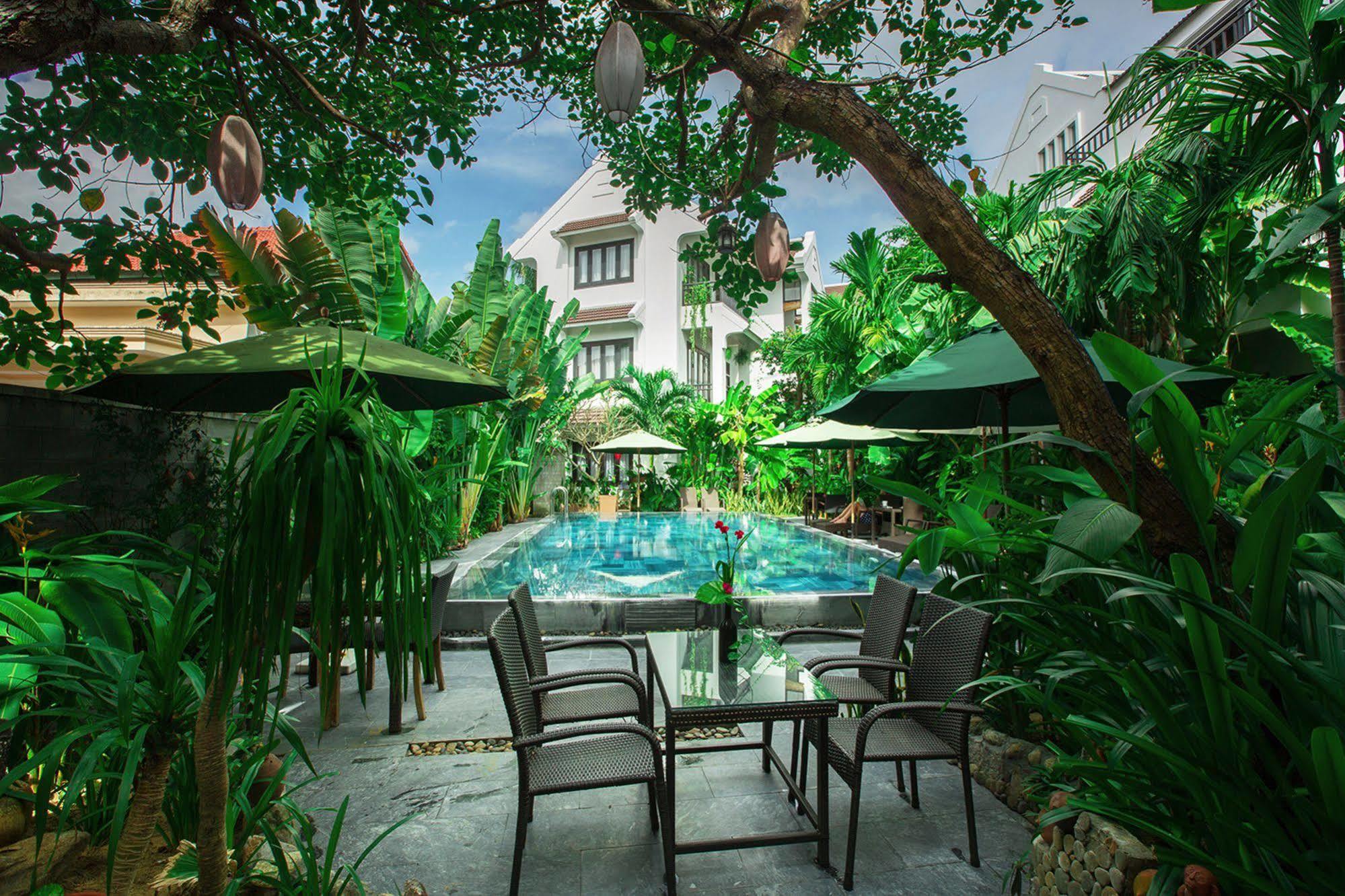East West Villa Hoi An Exteriör bild